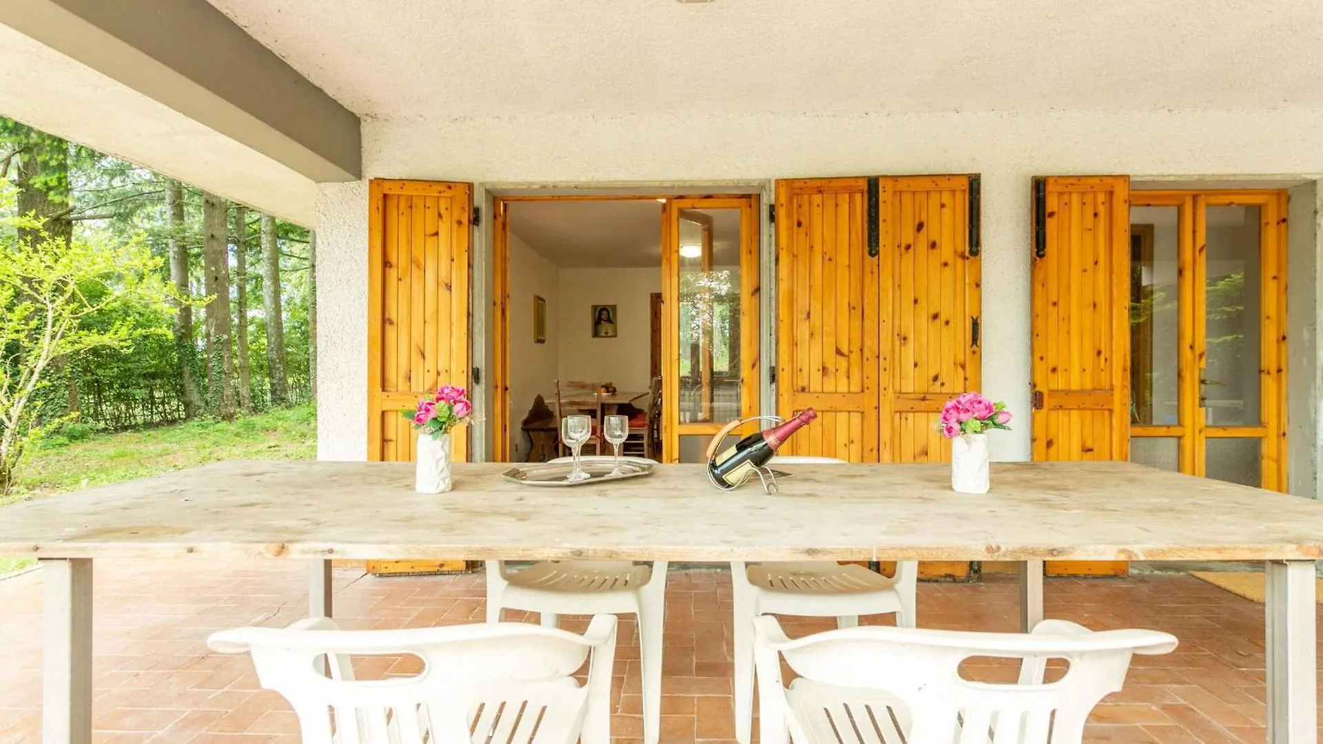 Tuscany Chalet Avaglio 0*,